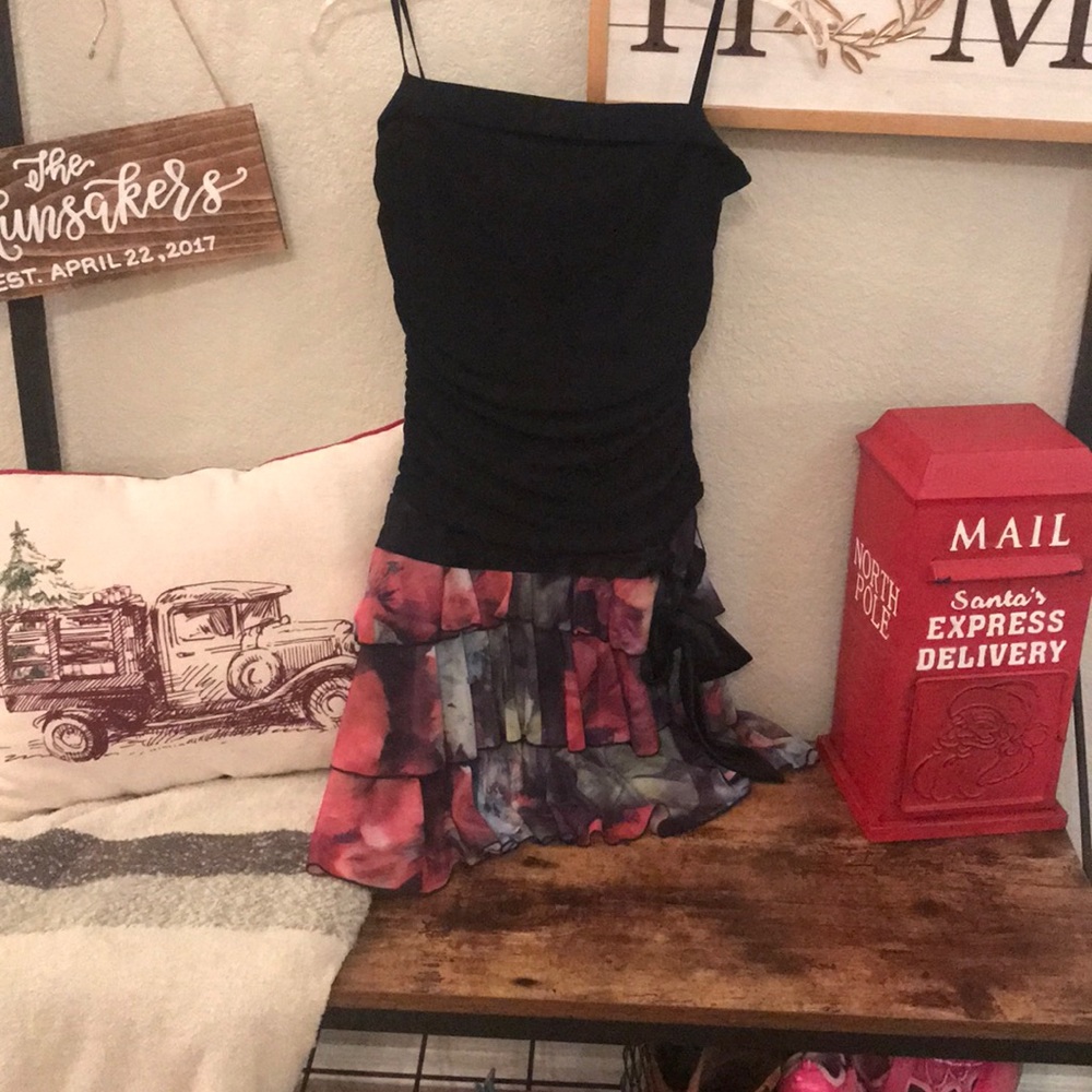 Strapless party dress. Size small